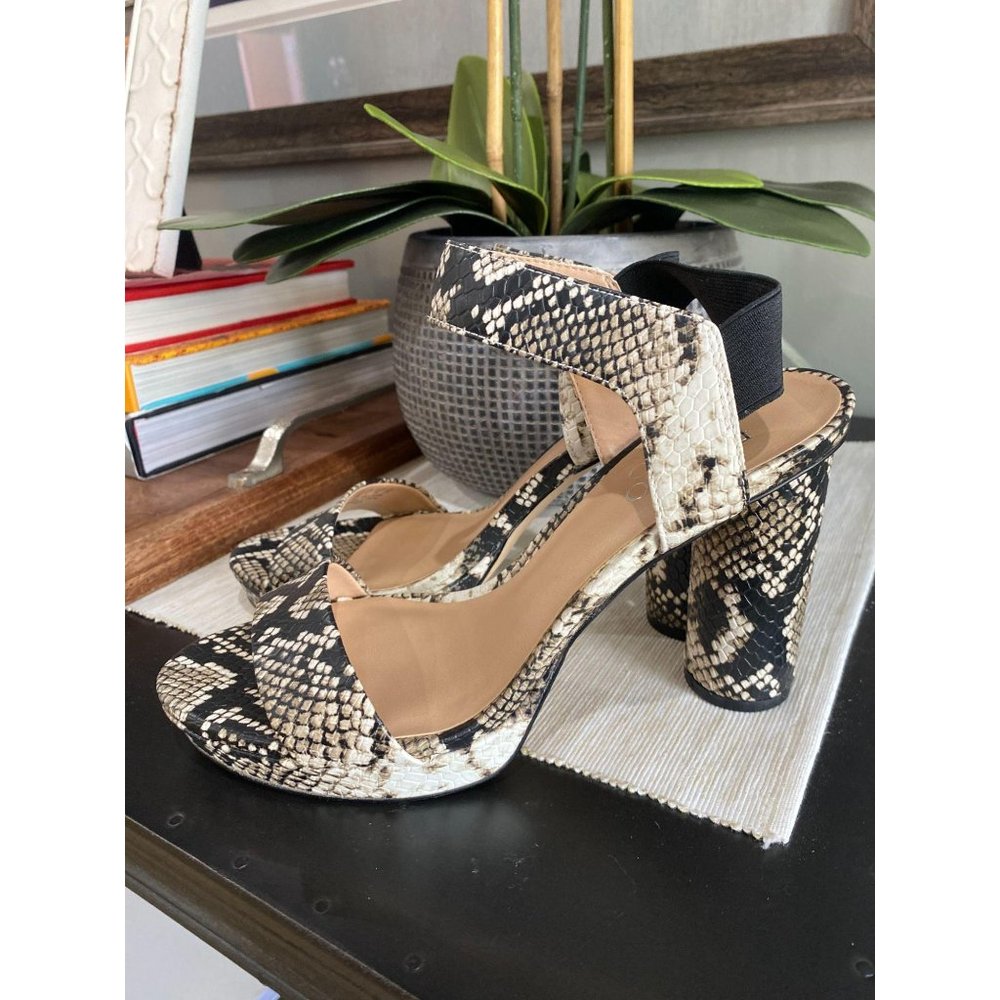 Franco Sarto Noa Snakeskin Printed Platform Sandal - Picture 9 of 9